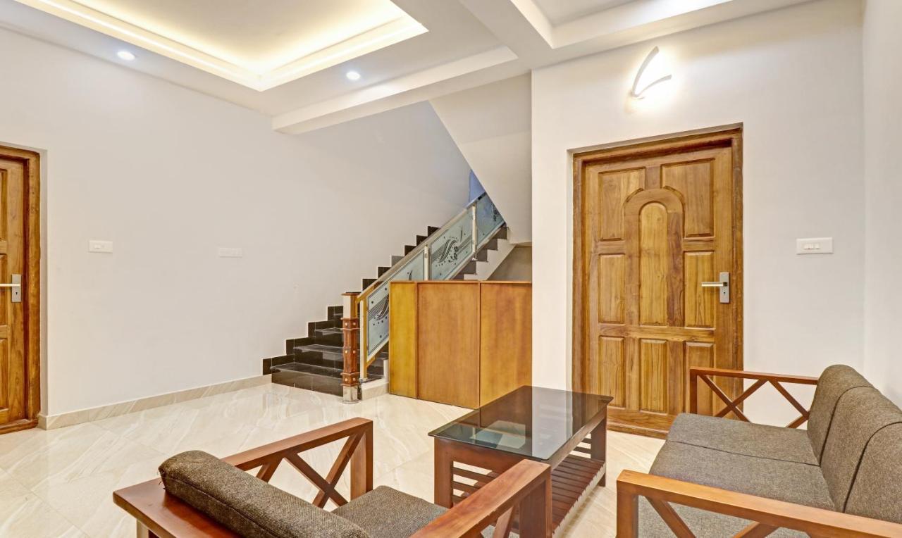 Kochi Itsy Hotels Palm Grove By D2V מראה חיצוני תמונה